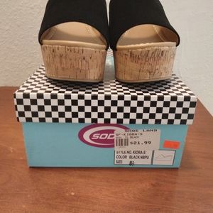 Ladies, Soda Sz 8.5, black 4" wedge heels